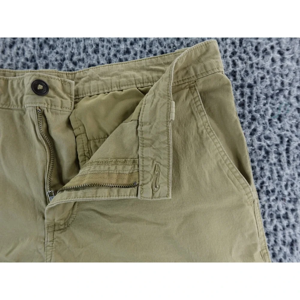 Magellan Outdoors Mens Khaki Chino‎ Shorts Size 33W Flat Front Casual